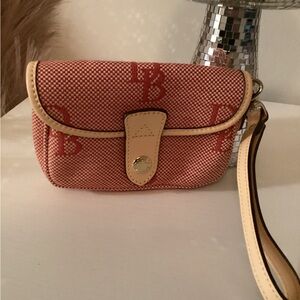 Dooney And Bourke wristlet-Like New